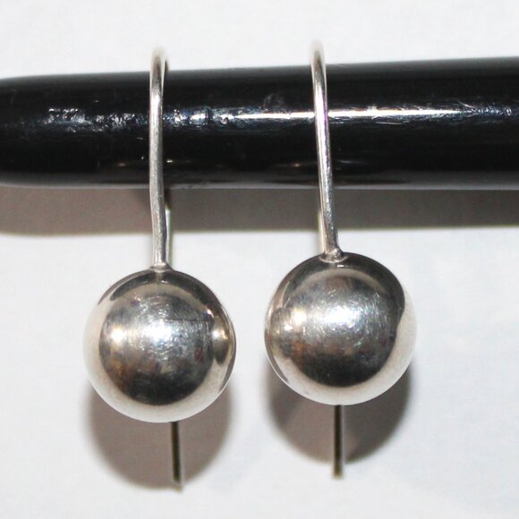 Elegant Silver Ball Drop Earrings - Picture 1 of 4